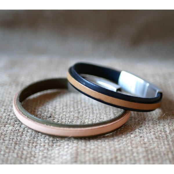 Cinturino in pelle bicolore, personalizzabile per colore e incisione 