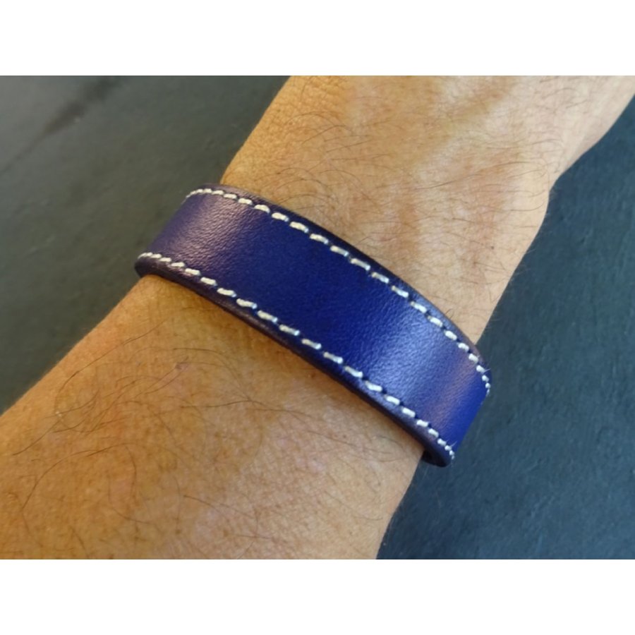 Bracciale in pelle blu couture da personalizzare