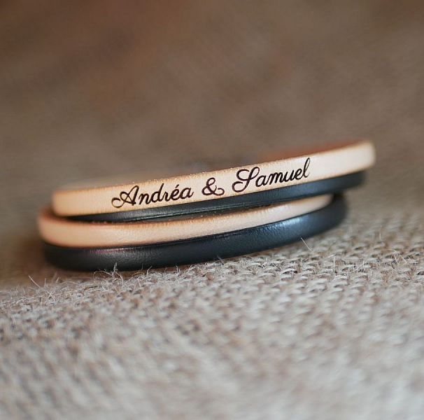 Bracciale doppio in pelle in duo da personalizzare con l'incisione