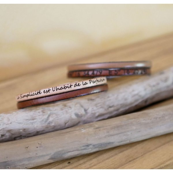 Cinturino in pelle a doppio colore personalizzabile per uomo e donna