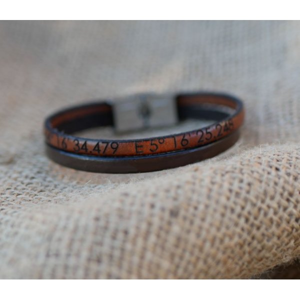 Cinturino in pelle a doppio colore personalizzabile per uomo e donna