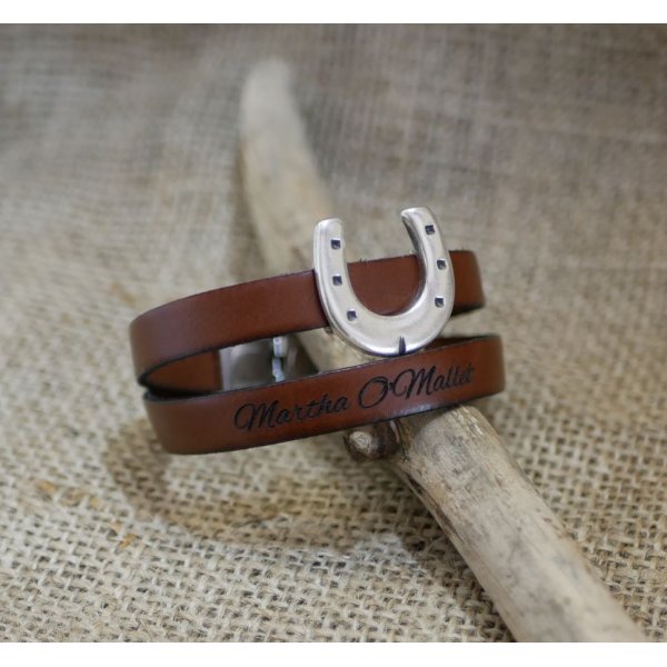 Cinturino in pelle personalizzabile, con design a ferro di cavallo a uno o due giri