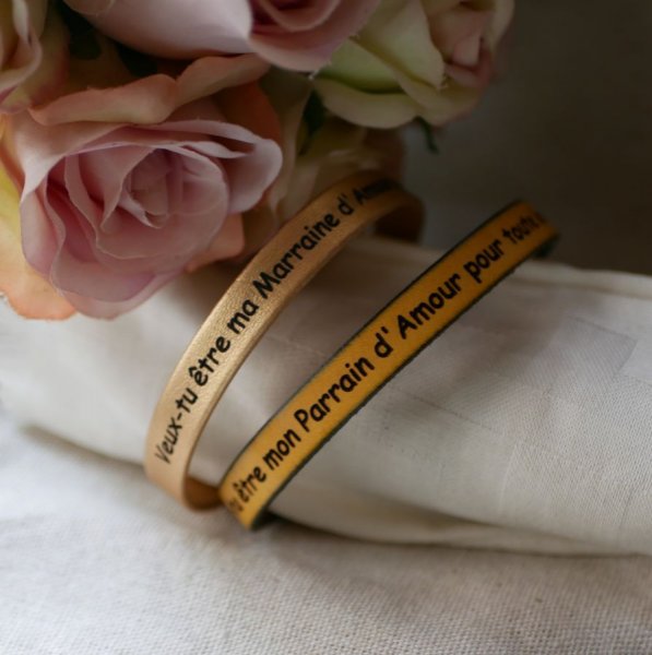 Bracciale in pelle da personalizzare con incisione elegante chiusura magnetica