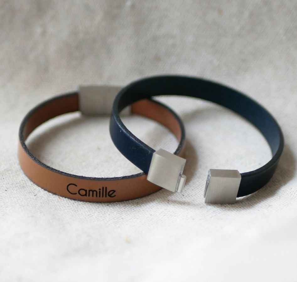 Bracciale in pelle da personalizzare con incisione elegante chiusura magnetica