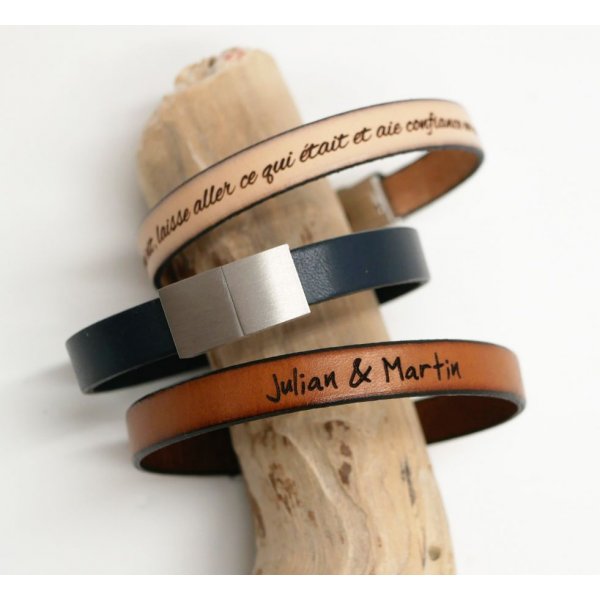 Bracciale in pelle da personalizzare con incisione elegante chiusura magnetica