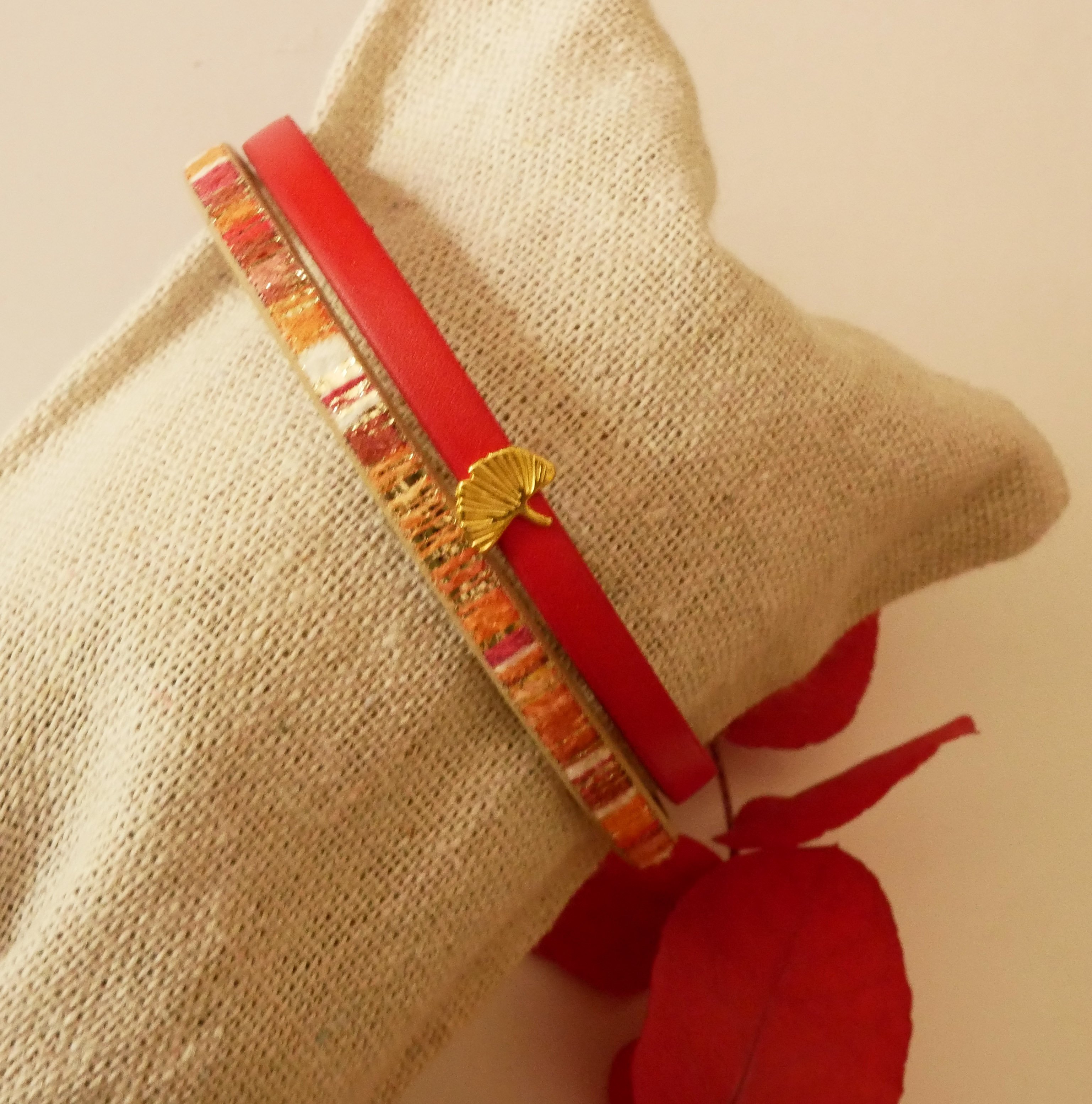 Bracciale duo Rouget in pelle con glitter oro e design Gingko  