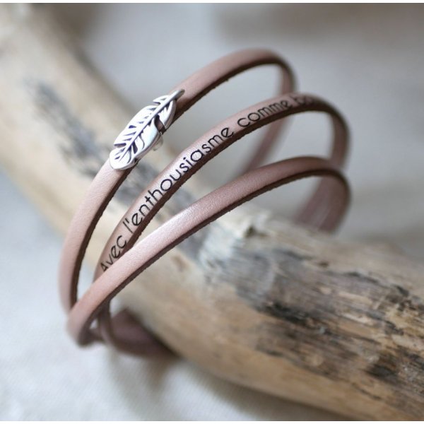 Bracciale boh&eacute;mien in pelle da donna con disegno di piume, 3 giri, personalizzabile