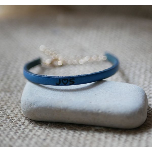 Bracciale da donna in pelle da personalizzare con incisione e catena d'oro