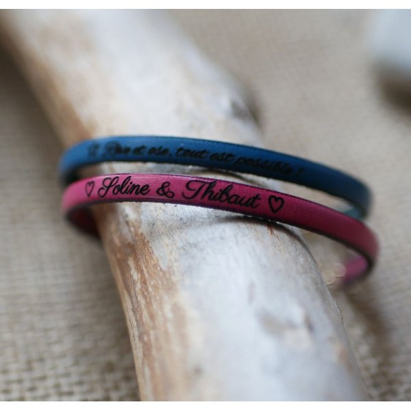 Bracciale da donna in pelle da personalizzare con incisione e catena in argento