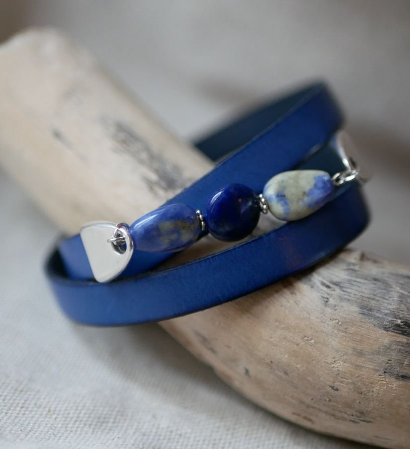 Bracciale in pelle e perle da donna Lapislazzuli blu da personalizzare 