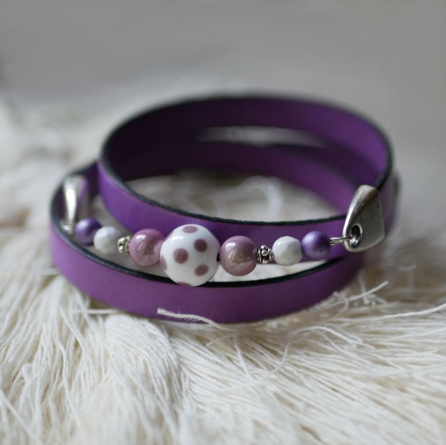 Bracciale da donna in pelle e perle da personalizzare 