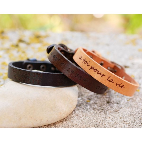 Bracciale da uomo in pelle nera incisa, personalizzabile