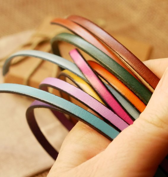 Bracciale da polso in 4 pelli a scelta