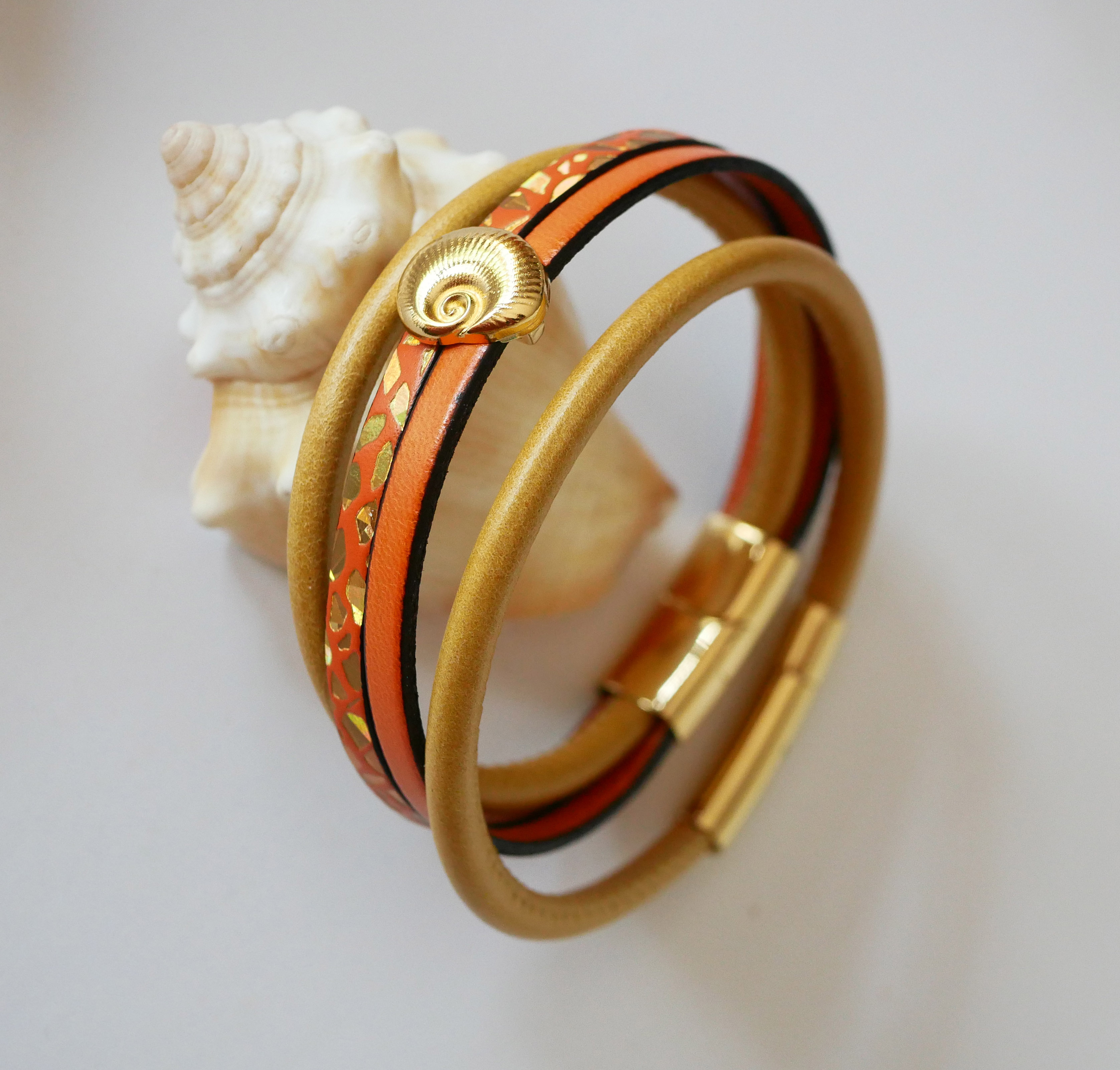 Bracciale da donna in oro Conchiglia in oro e arancio