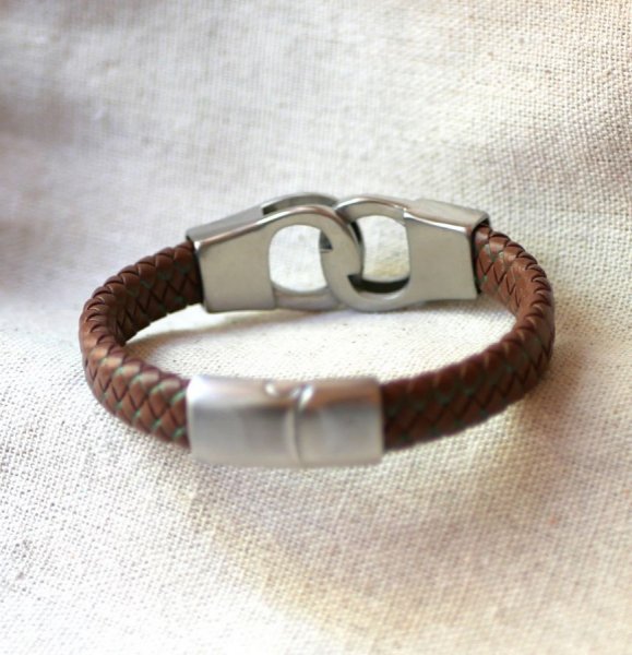 Bracciale a manette in pelle intrecciata colore e misura a scelta