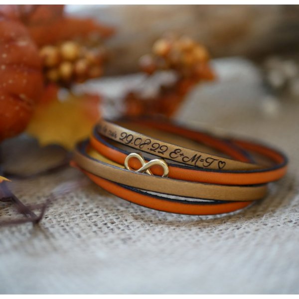 Regalo per la mamma: bracciale d'oro con simbolo dell'infinito in 2 pelli da personalizzare  