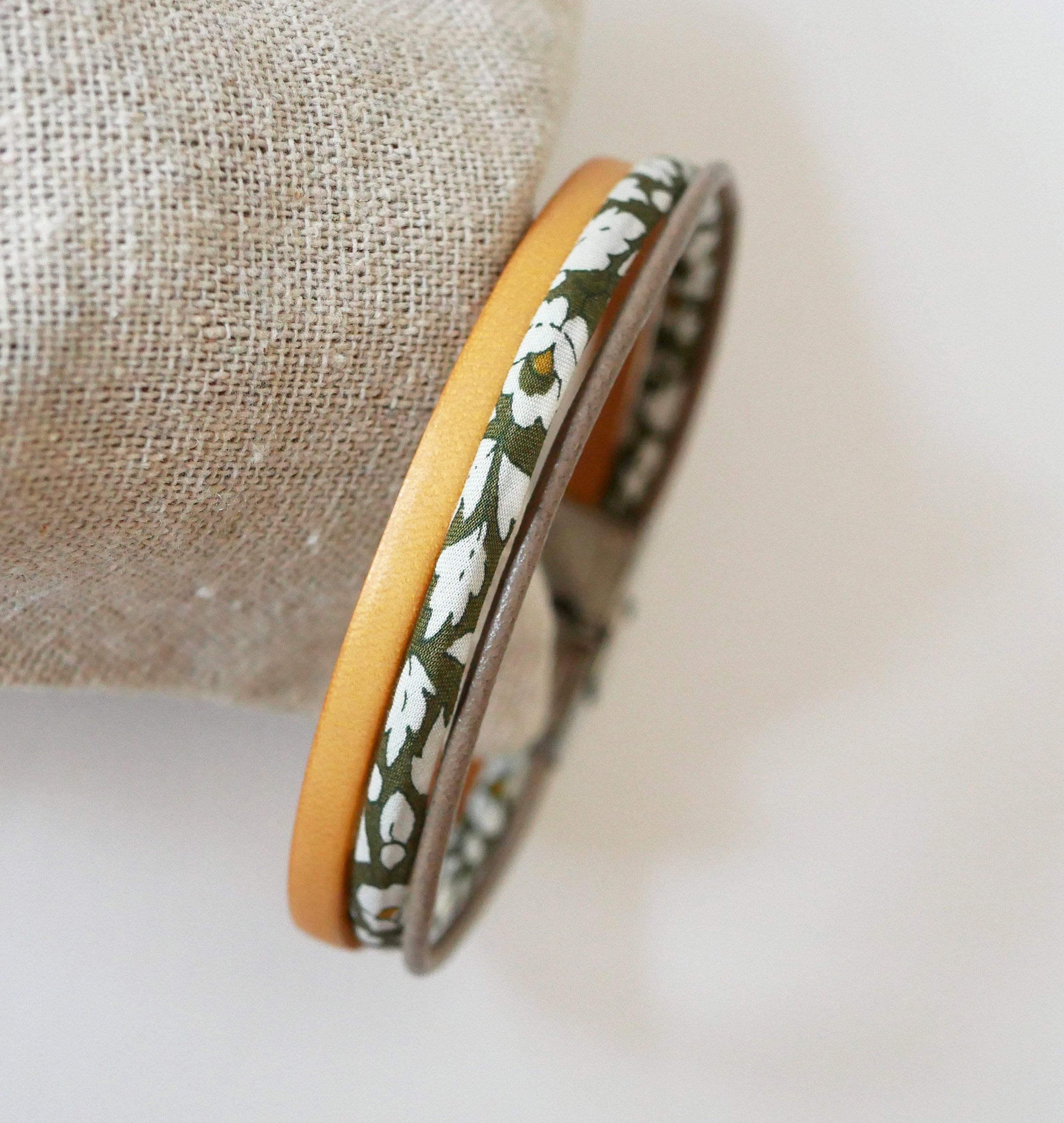 Trio di pelli e fiori di kaki Bracciale in corda Liberty