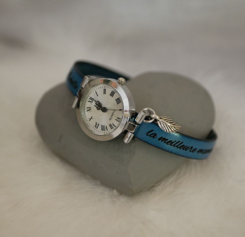 Orologio argento con charm e cinturino in pelle con chiusura regolabile