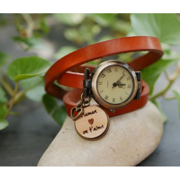 Orologio con bracciale in pelle e cabochon in legno da incidere
