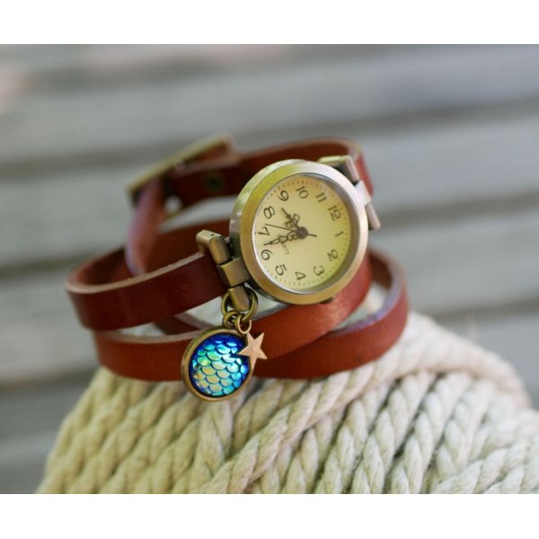 Orologio con bracciale in pelle e scaglie blu cabochon