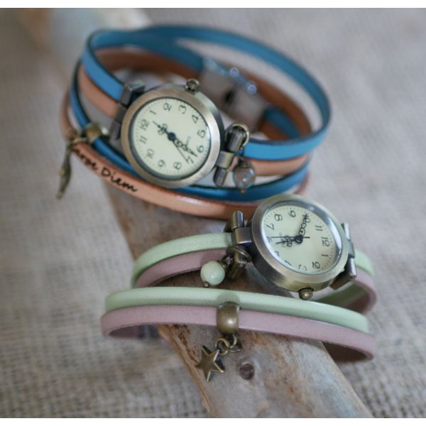 Orologio da polso in pelle a doppio giro personalizzabile con ciondolo