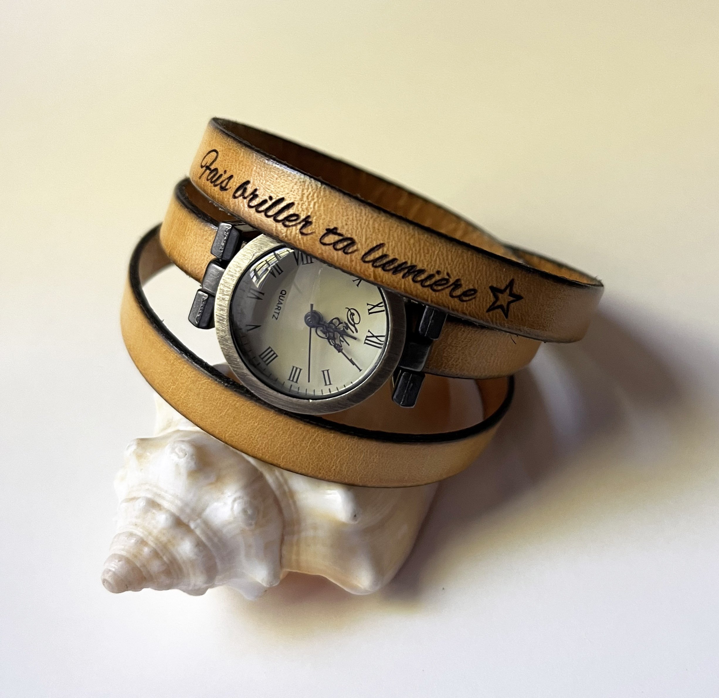 Orologio triplo tour personalizzabile con quadrante bronzo 