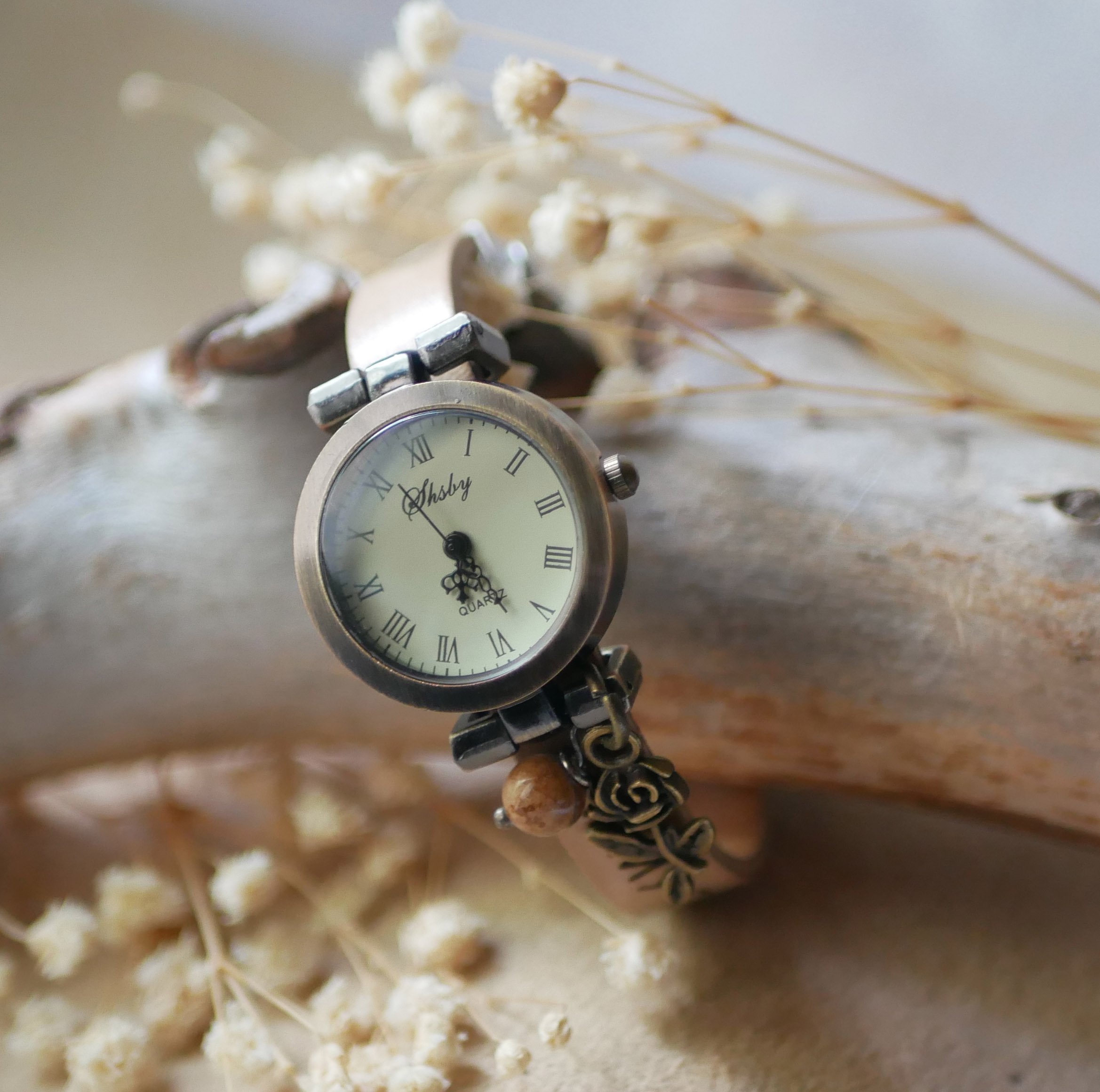 Orologio con quadrante in bronzo e cinturino in pelle personalizzabile