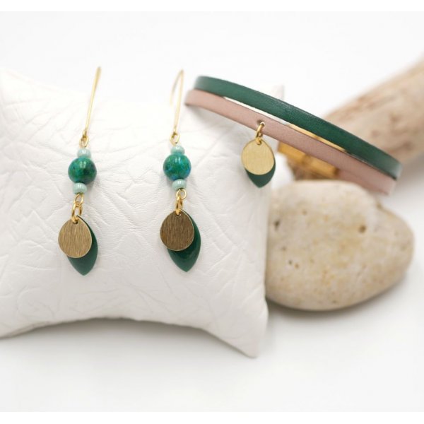 Parure di orecchini e bracciale in pelle con paillettes verde abete