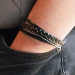 Bracciale da uomo in multi-pelle nera