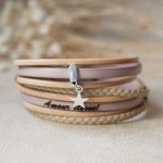 Bracciale personalizzabile in pelle con ciondolo beige 