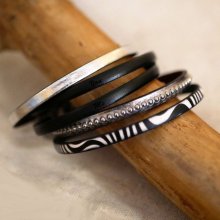 Set di cinturini in pelle da personalizzare in nero e argento