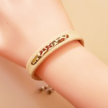 Bracciale di piante Florâme con nastro Ava liberty su sughero bianco