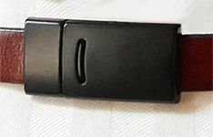 Chiusura magnetica N Nero (+ 3.00 €)